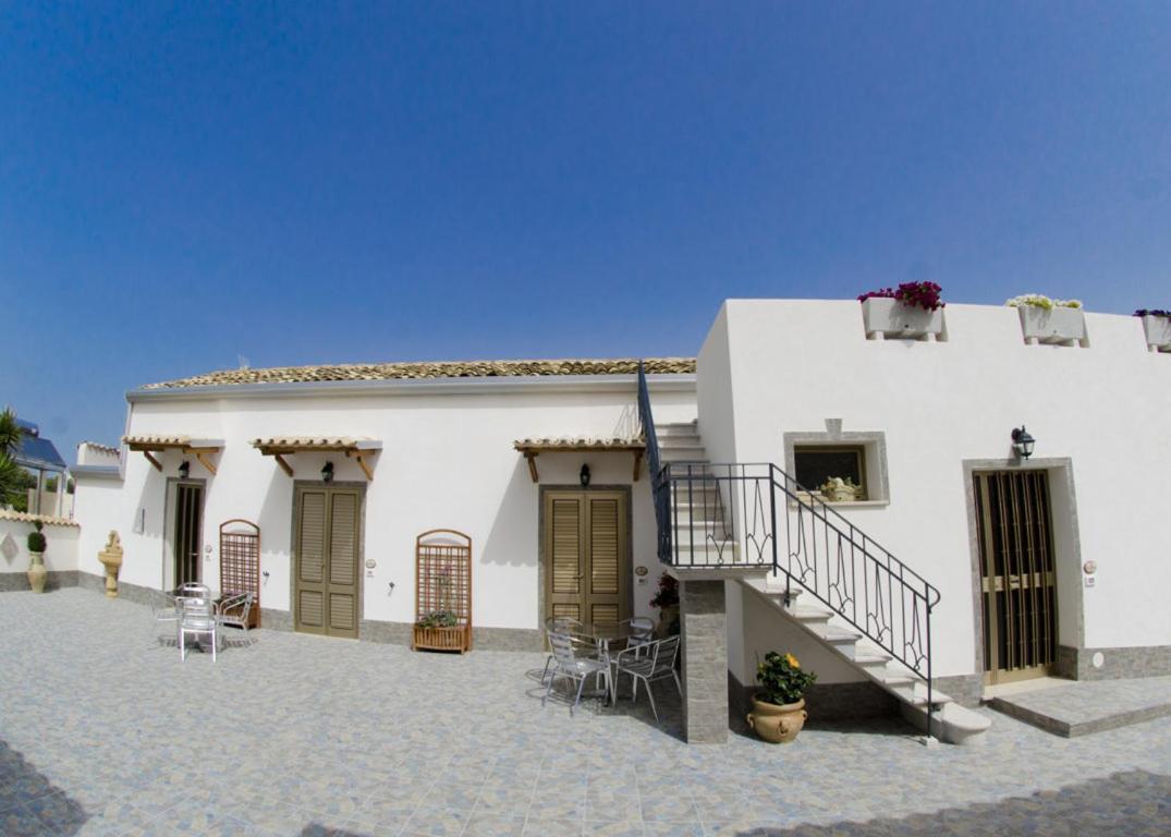 B&B Il Baglio 루오고 그란데 외부 사진